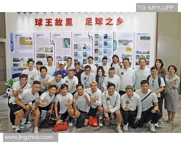 香港足球明星队在陕西展开友谊赛展现球技与团队精神的精彩瞬间 香港足球明星队在陕西展开友谊赛展现球技与团队精神的精彩瞬间